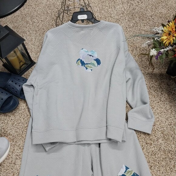 3694 Size 2XL Double Take NWT. 2 Piece Thick Quilt Look Lounge Set. - Picture 8 of 12